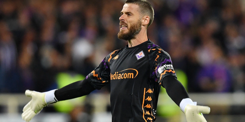 Bí mật đằng sau tuổi thọ ngoạn mục của các thủ môn