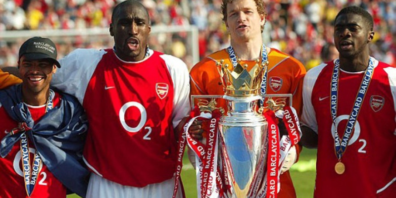 Hành trình chinh phục Premier League: Ba lần lên ngôi vĩ đại