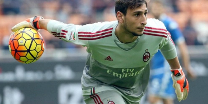 Marco Ballotta: Người gác đền vượt thời gian